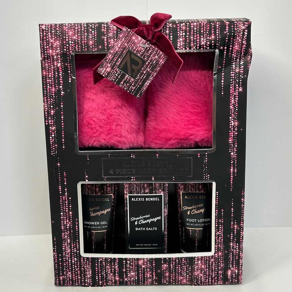 Alexis Bendel 4 Piece Cozy Spa Set Strawberries Champagne Pink Slippers New